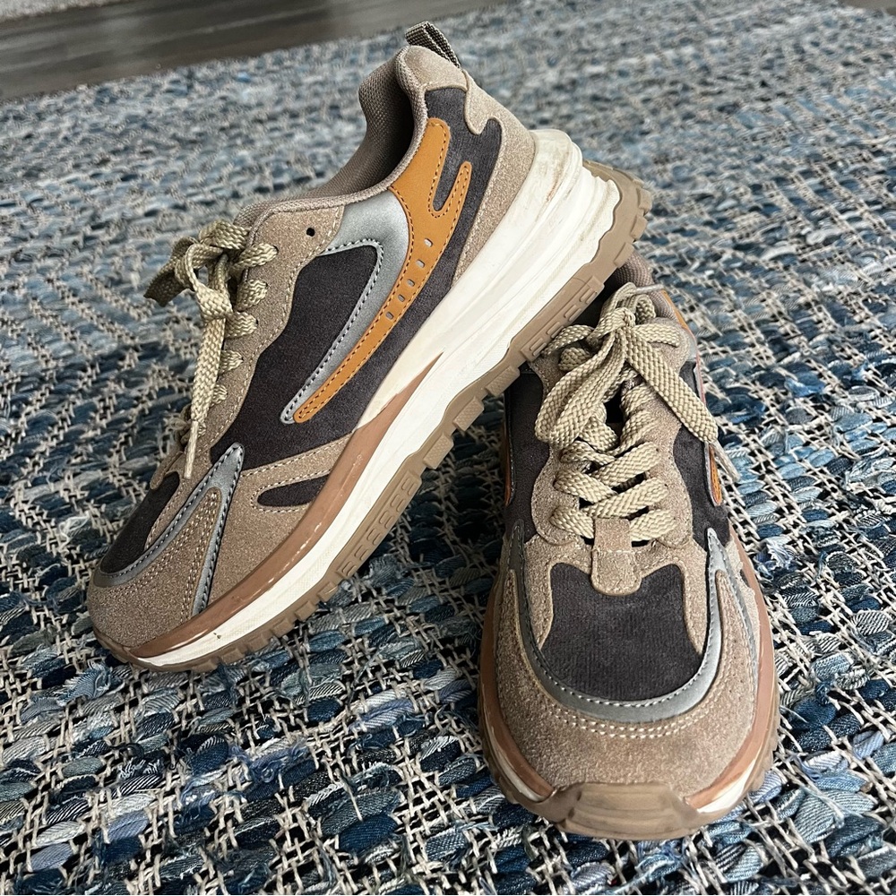 Blowfish Malibu Sneaker
